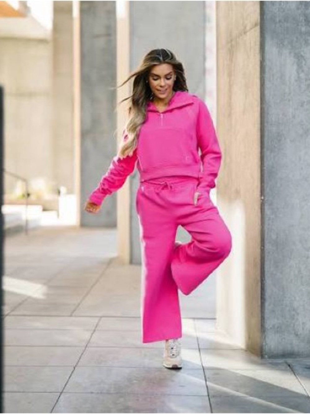 ZYIA Hot Pink Retreat Wide Leg Pant 26 inch length Size Medium